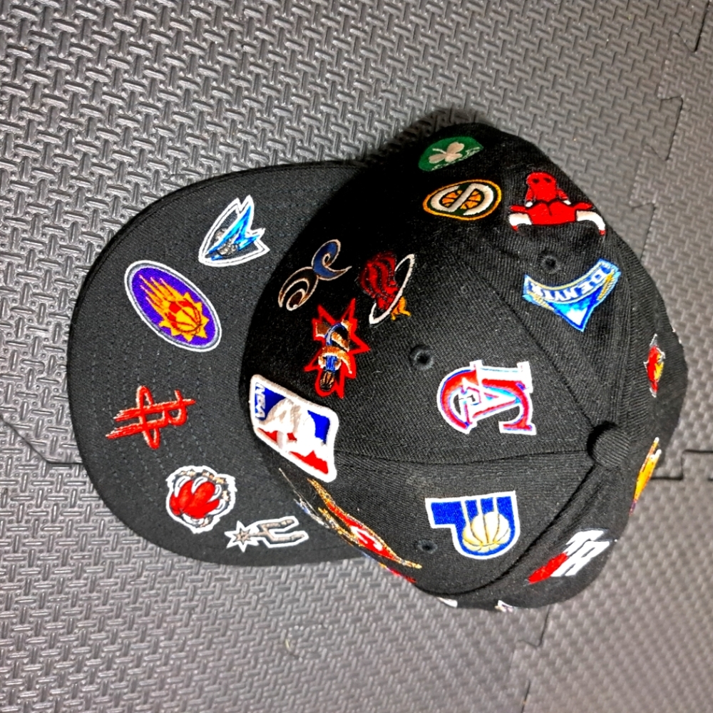 Fitted NBa hat size 8
